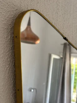 Miroir rétroviseur asymétrique, 1960