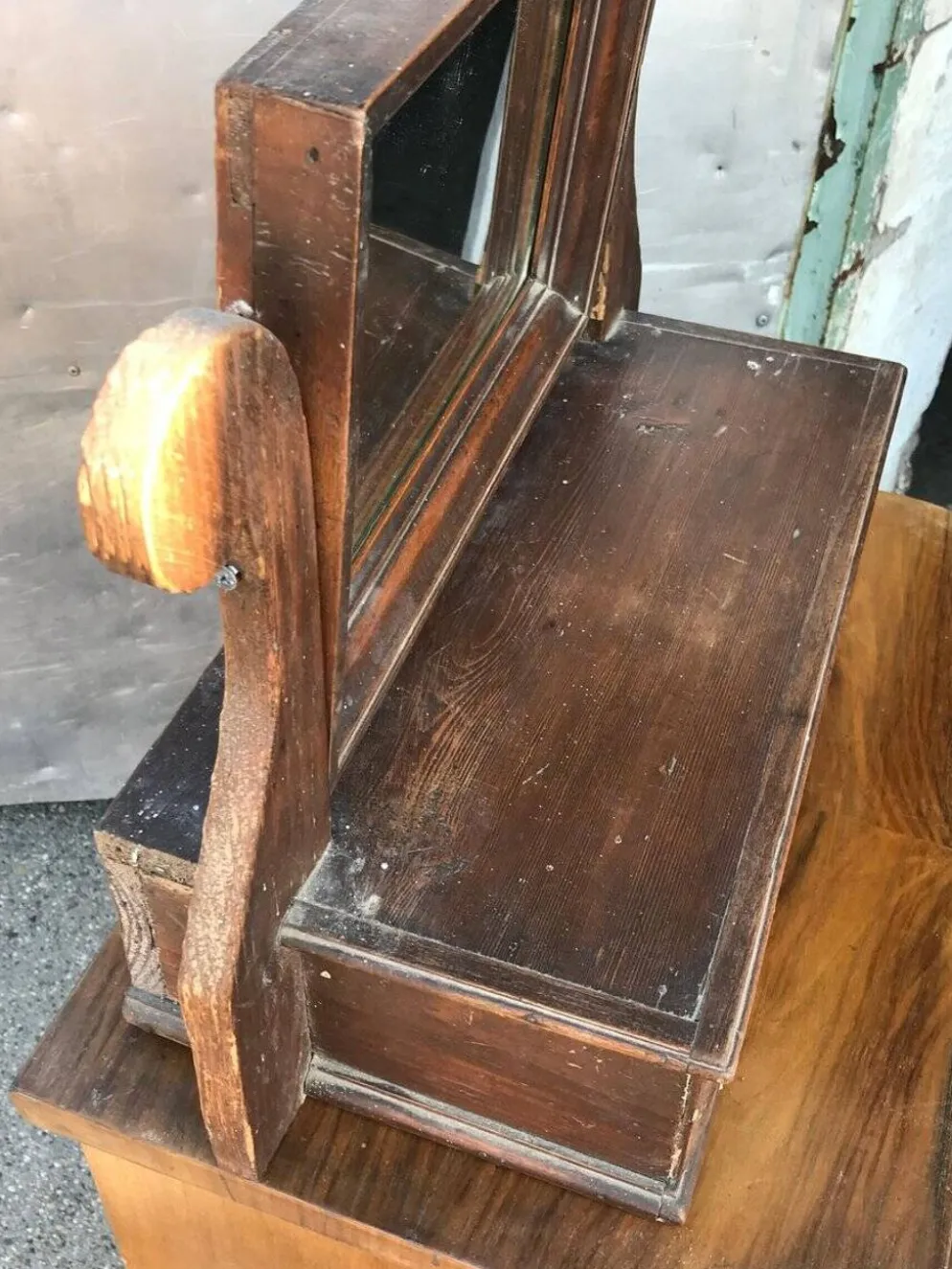 Miroir rustique en pin marron, style allemand 1920s avec caisson tiroir décoratif
