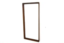 Miroir scandinave en noyer, Suède 1960, 80 x 38cm