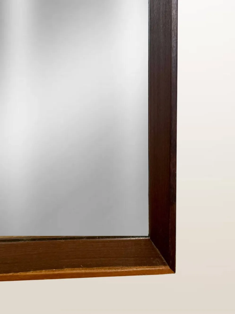 Miroir scandinave en teck — 123 x 32 cm