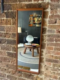Miroir scandinave par Aksel Kjersgaard, années 1970