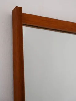 Miroir scandinave vintage en teck avec cadre rainuré