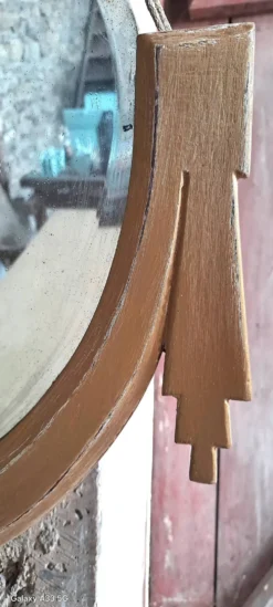 Miroir sculpté en bois Art Nouveau France 1920 forme ovale