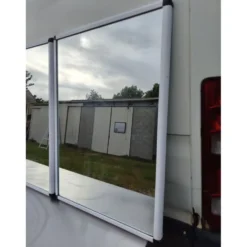 3 miroirs de coiffeurs