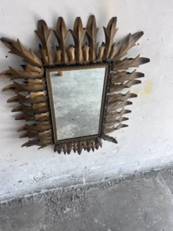 Miroir soleil brutaliste en fer forgé, années 1960