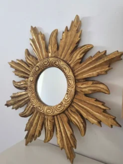 Miroir soleil doré