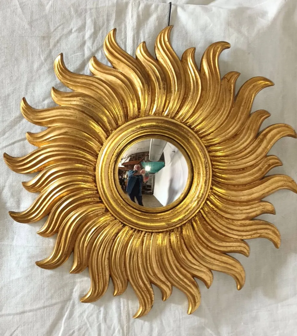 Miroir soleil en bois doré des années 90