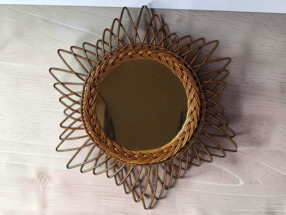 Miroir soleil en rotin
