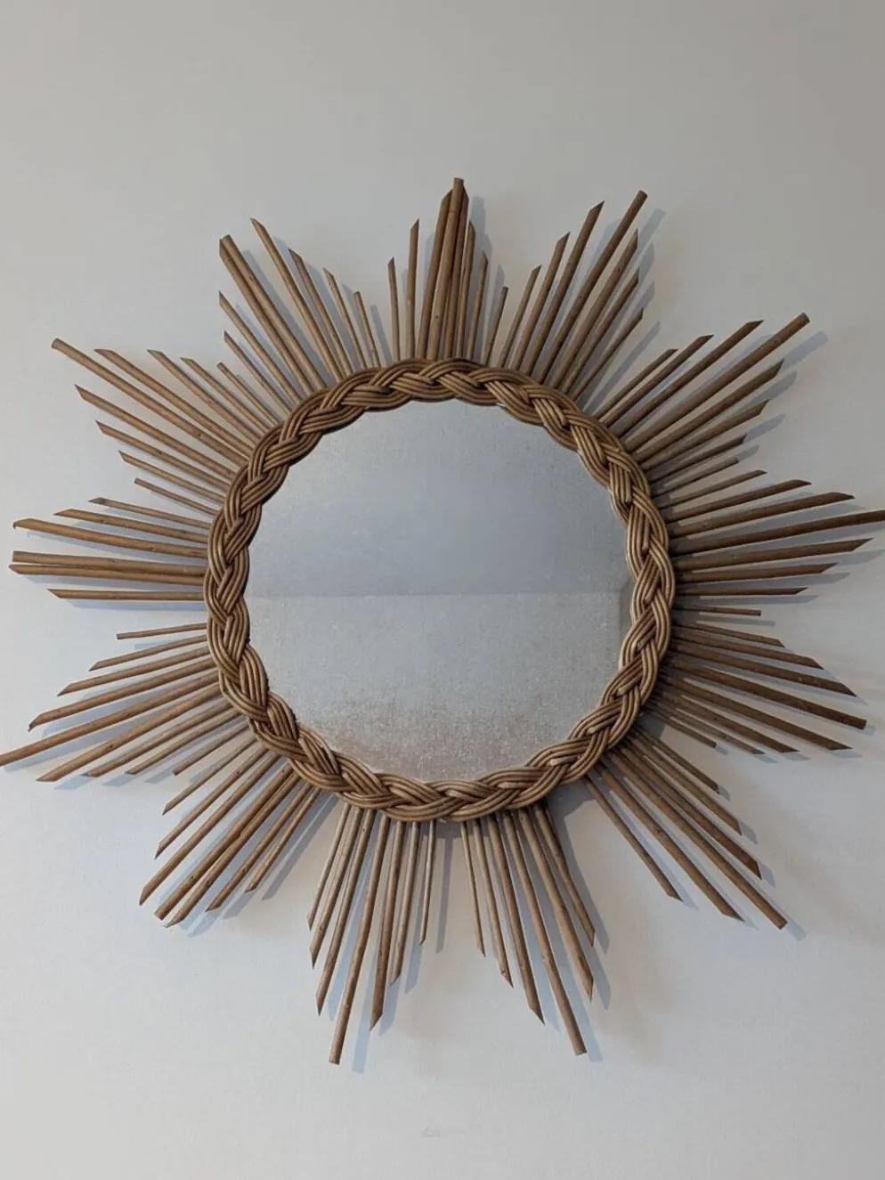 Miroir soleil en rotin