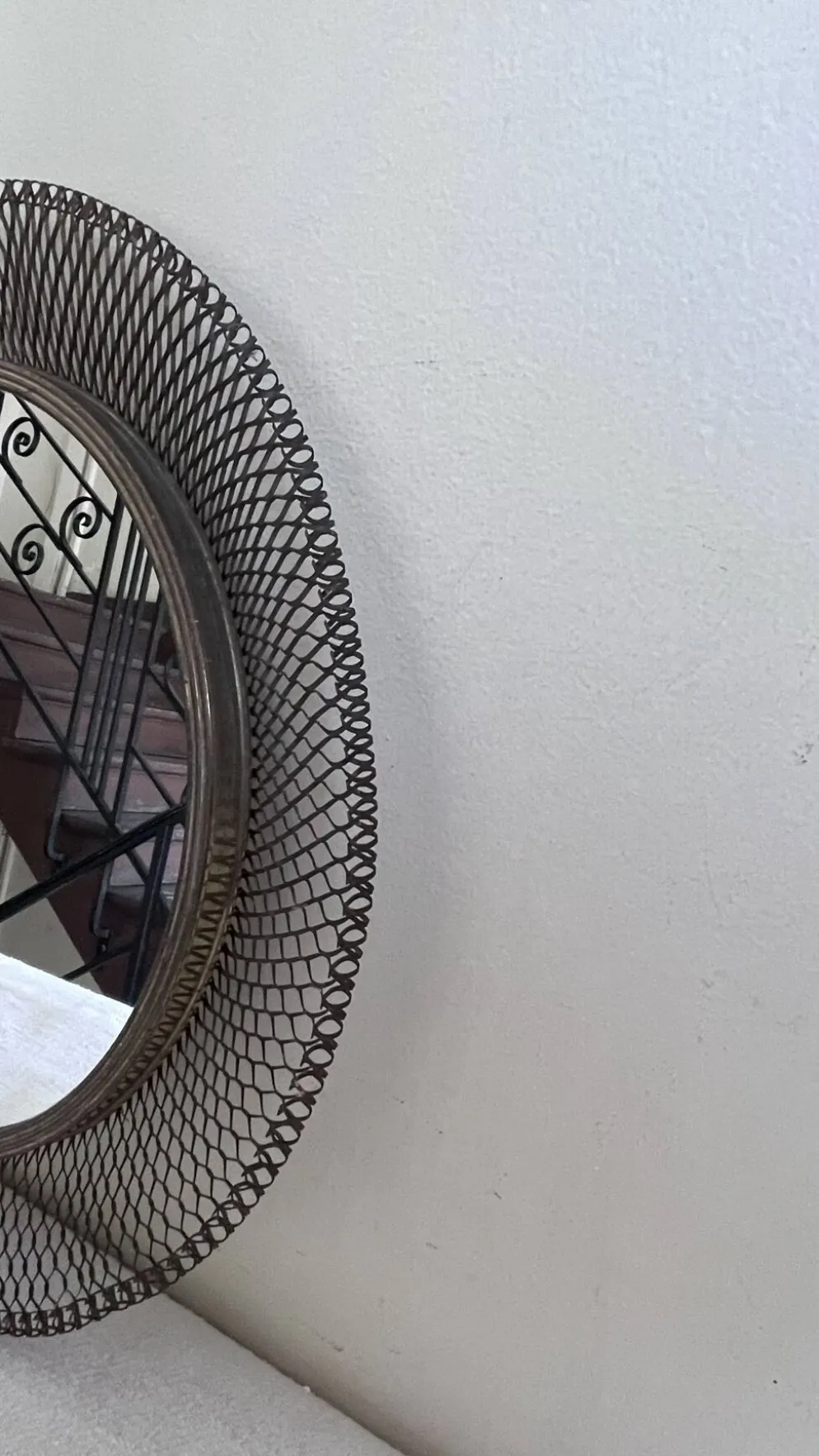 miroir soleil italien en mailles dorées 1960 dlg Ponti