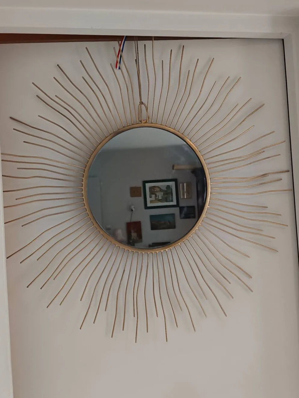 Miroir soleil vintage en métal doré – 70 cm