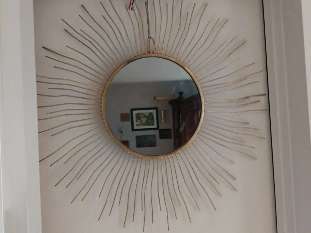 Miroir soleil vintage en métal doré – 70 cm