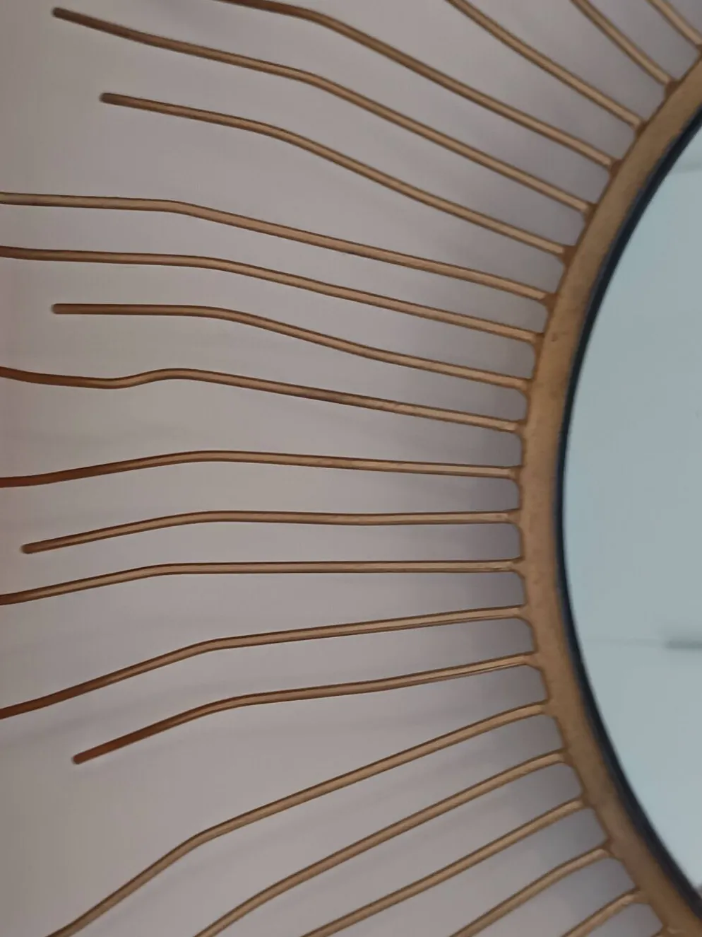 Miroir soleil vintage en métal doré – 70 cm