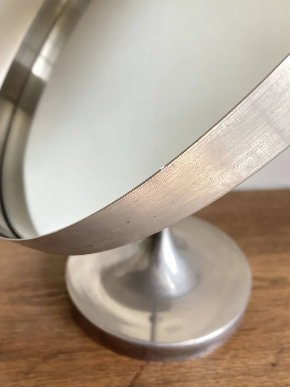 Miroir Space Age anglais 1960 orientable Durlston Design en acier nickelé