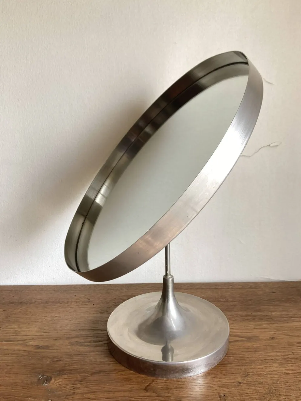 Miroir Space Age anglais 1960 orientable Durlston Design en acier nickelé