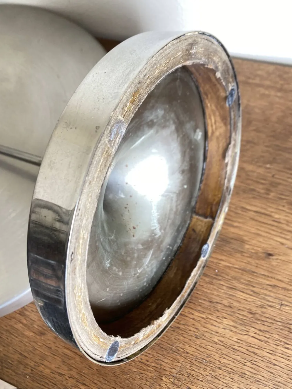 Miroir Space Age anglais 1960 orientable Durlston Design en acier nickelé