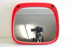 Miroir space age en plastique rouge vintage