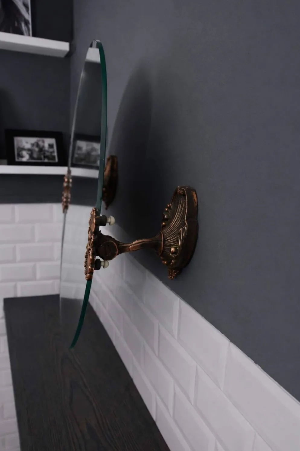 2 miroirs ronds alliage en cuivre, années 40-50