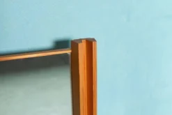 Miroir suédois minimaliste en bois de pin Japandi des années 70