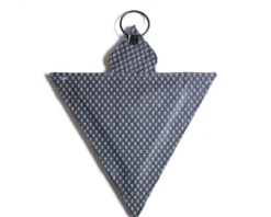 Miroir triangulaire en métal argenté et perles, années 80