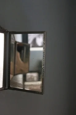 Miroir triptyque de barbier, Art Nouveau, circa 1900
