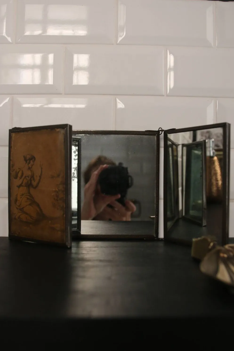 Miroir triptyque de barbier, Art Nouveau, circa 1900
