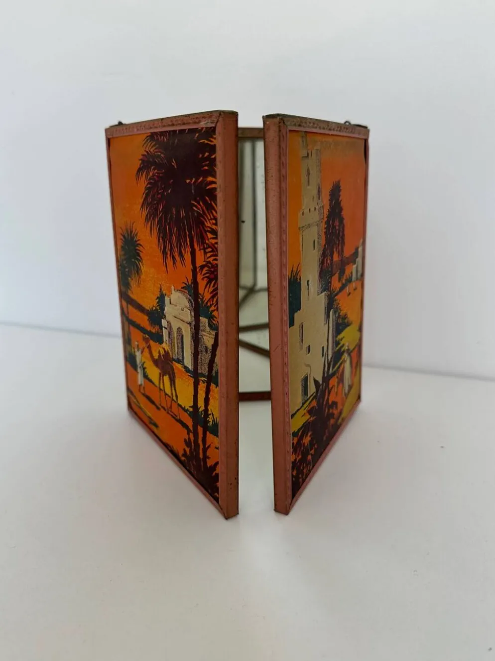 Miroir triptyque de barbier orientaliste, 1920