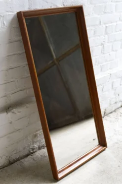 Miroir vintage danois en teck, années 1960