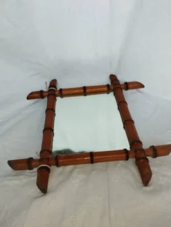 Miroir vintage en bambou – Forme tour – Années 60–70 – Bohème