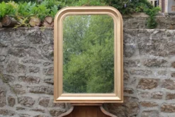 Miroir vintage en bois doré champagne – style Louis-Philippe – 86 × 62 cm