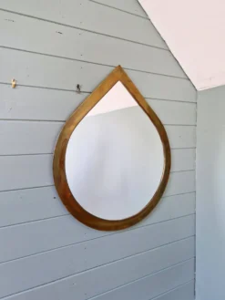 Miroir vintage en laiton, forme goutte d'eau, années 1970