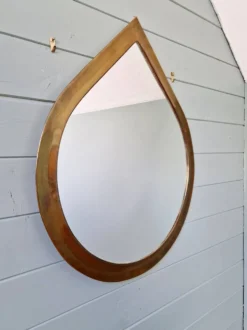 Miroir vintage en laiton, forme goutte d'eau, années 1970
