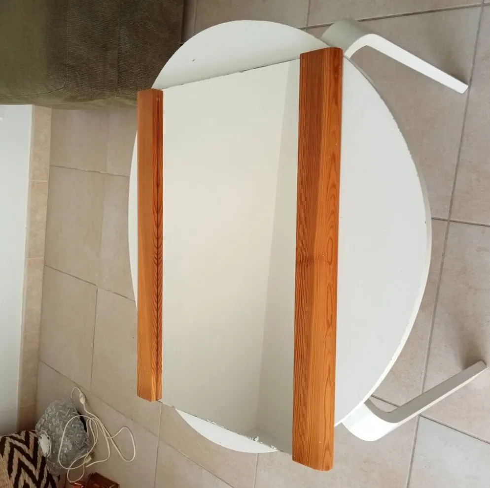 Miroir vintage en pin années 70/80 60*46 cm