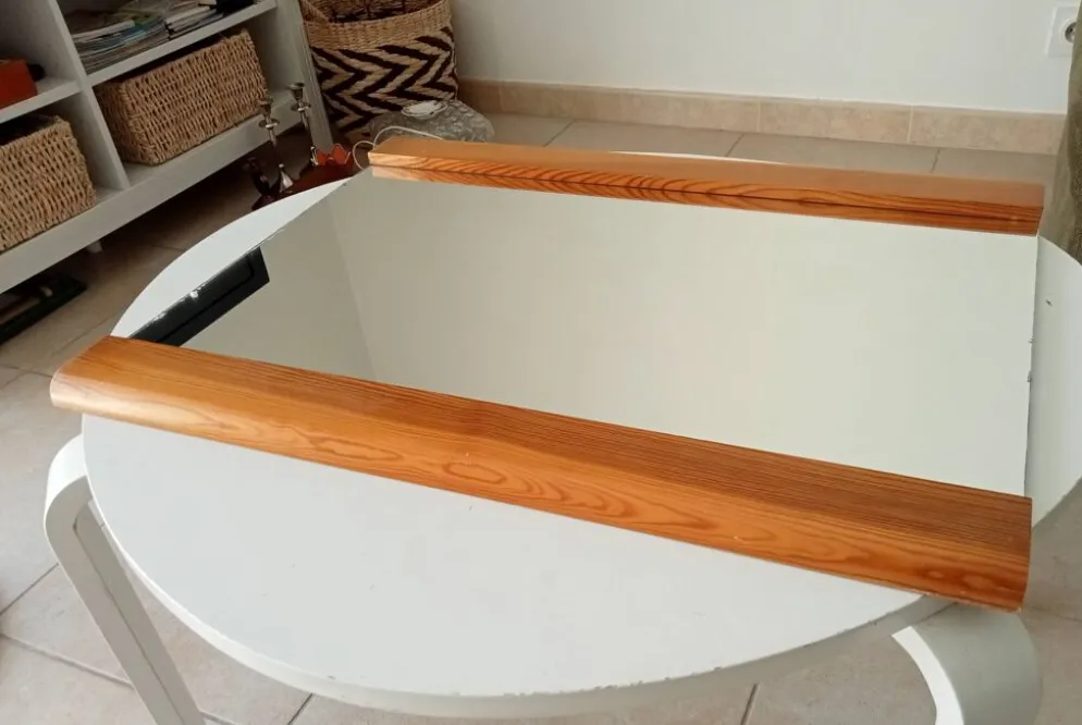 Miroir vintage en pin années 70/80 60*46 cm