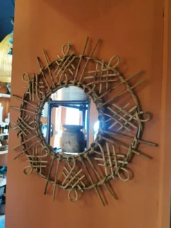 Miroir vintage en rotin