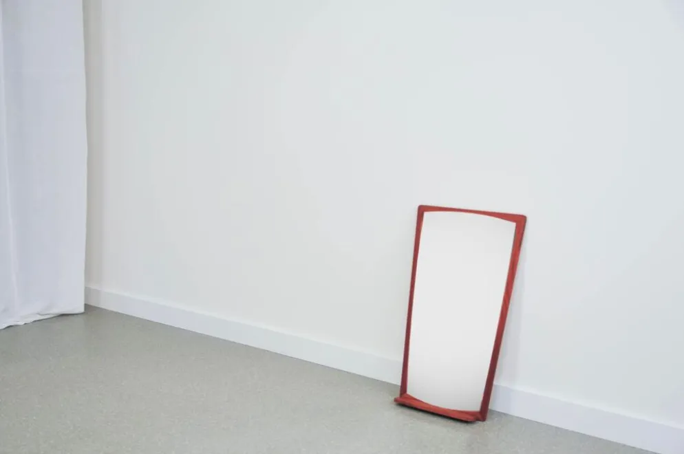 Miroir vintage en teck avec étagère