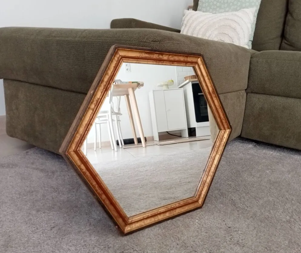 Miroir vintage hexagonale bohème chic en bois doré