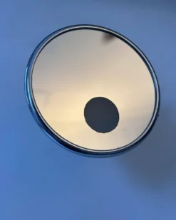 Miroir vintage orientable chromé, grossissant et éclairant, France 1970