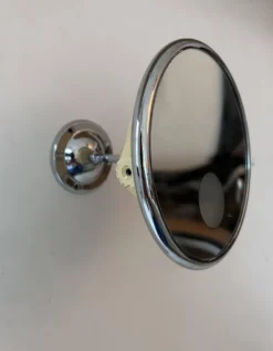 Miroir vintage orientable chromé, grossissant et éclairant, France 1970