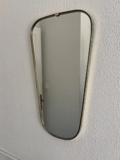 Miroir vintage 1960 rétroviseur asymétrique doré noir - 73 x 39 cm