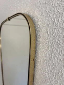 Miroir vintage 1960 rétroviseur asymétrique doré noir - 73 x 39 cm