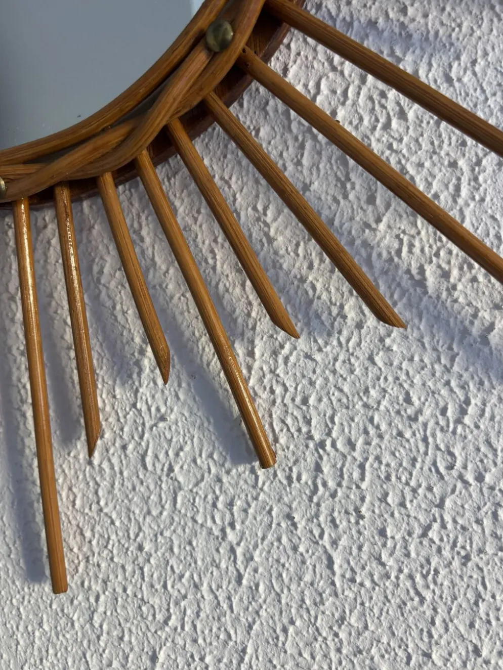 Miroir vintage 1960 soleil rotin osier - 55 cm