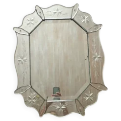 Miroir vénitien gravé 73 x 58 cm