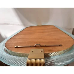 Miroir vénitien élégant en azur avec torciglione en verre de Murano.