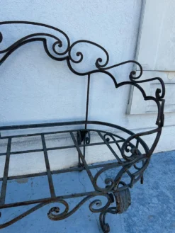 Méridienne de jardin en fer forgé