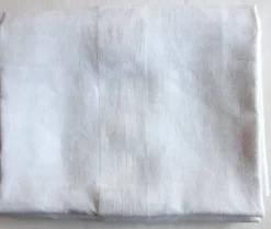 nappe ancienne à filets liteaux 180x163 cm