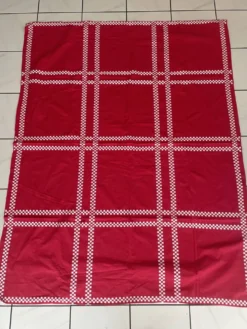 Nappe basque damiers rouge