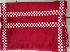 Nappe basque damiers rouge