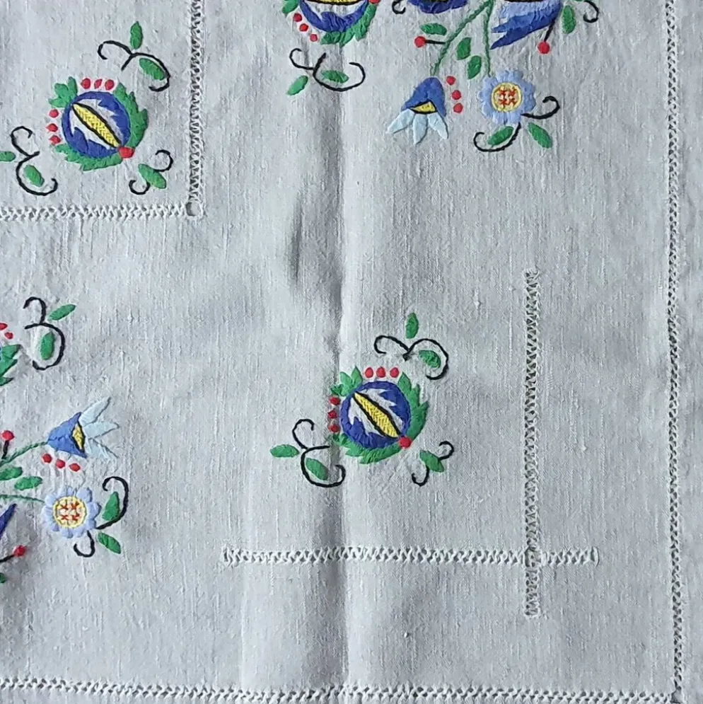 Nappe brodée main Artisanat polonais