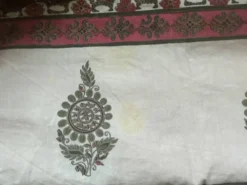 Nappe carrée 106x106 cm